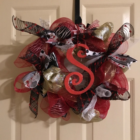 Door wreath- Valentines- with any initial